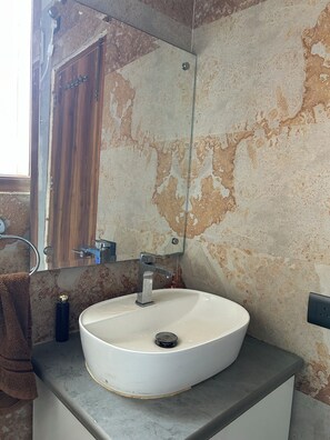 House, 3 Bedrooms, Smoking | Bathroom - Charming B&B Retreat in the Heart of Cha (Chandigarh)