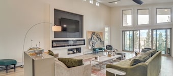 Modern Mountain Hideaway in Fairplay
