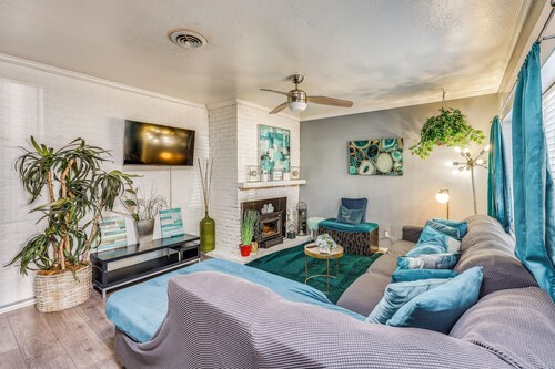 Gateway to East Bay! Inviting Apartment