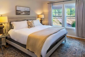Talo (Multiple Bedrooms) | Sisätilat