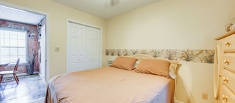 Shared BBQ Area & Pool! Cozy Home in Lake Charles