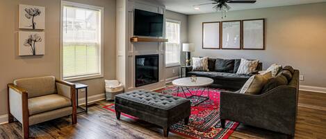 House (2 Bedrooms) | Front of property