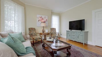 Căn hộ (2 Bedrooms) | Mặt tiền nơi lưu trú