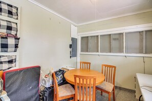 Hus (2 Bedrooms) | Interiör