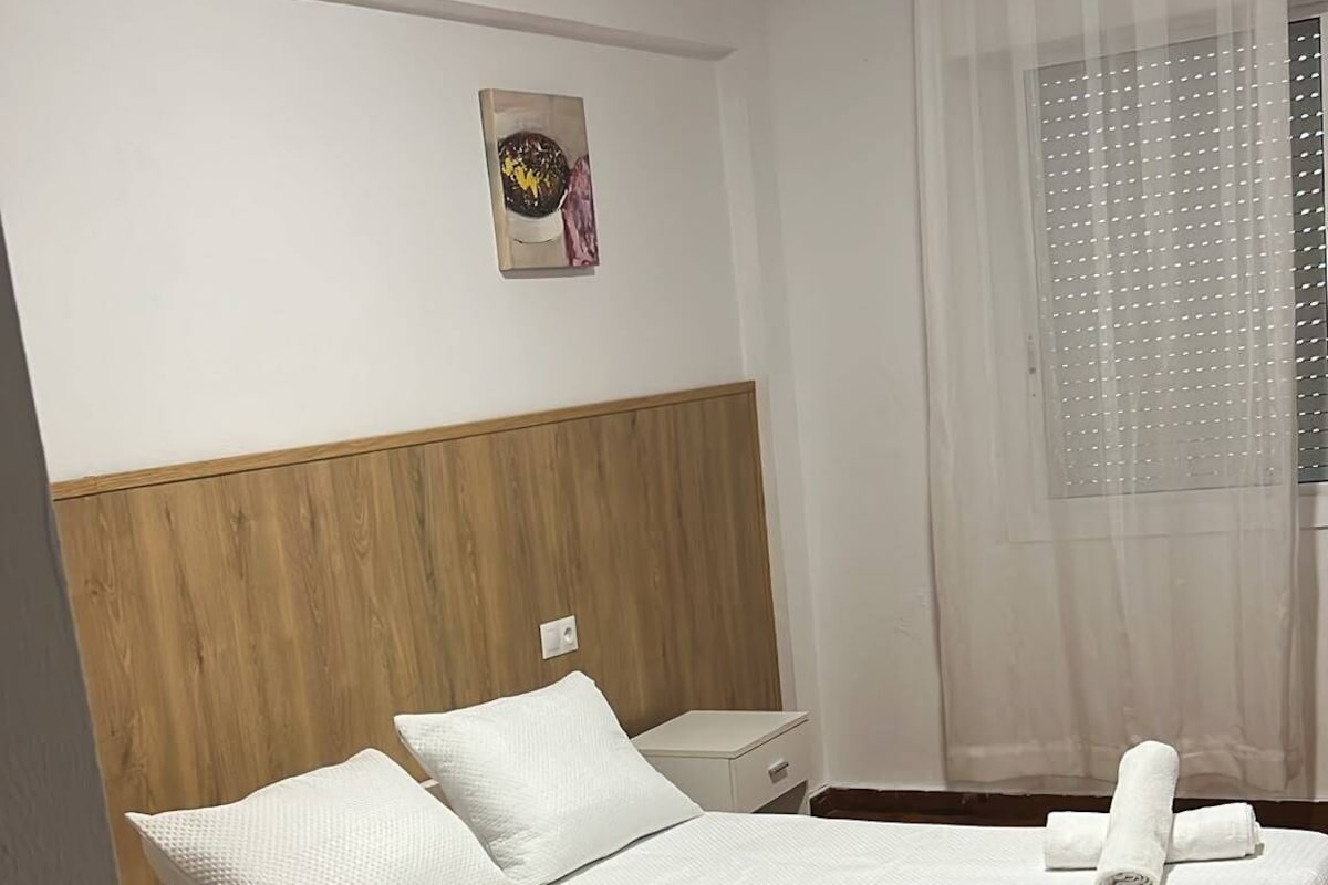 Camera doppia, vista collina | Wi-Fi gratuito