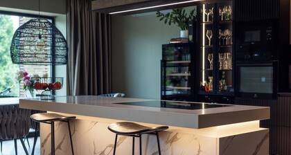 Luxury Pool & Sauna Villa Roiu