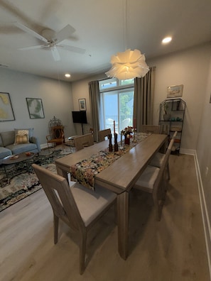 Dining - Refined Coastal Condo with Pool near Beach (Rehoboth Beach)