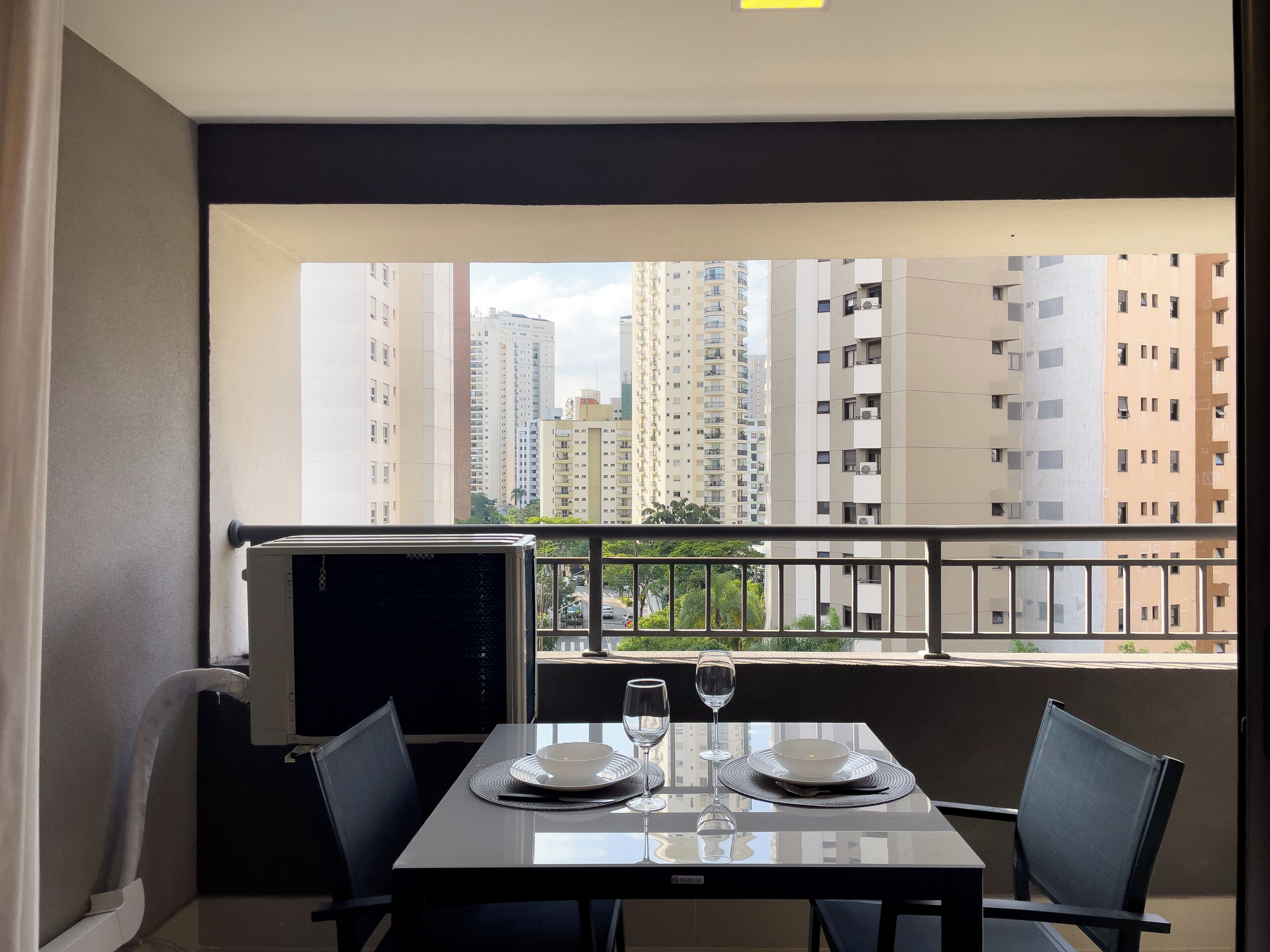 Studio | Dining