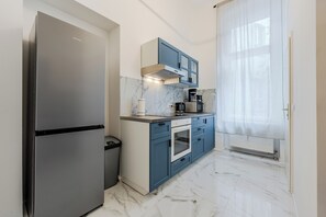 Private kitchen - Vrbo Property (Berlin)