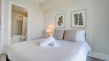 Luxury Condo, 3 Bedrooms, City View | Premium bedding, desk, laptop workspace, blackout drapes