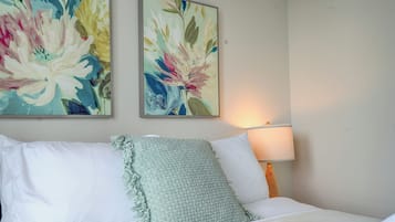 Appart'hôtel Luxe, 3 chambres, vue ville | Literie de qualité supérieure, bureau