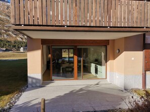 Esterni