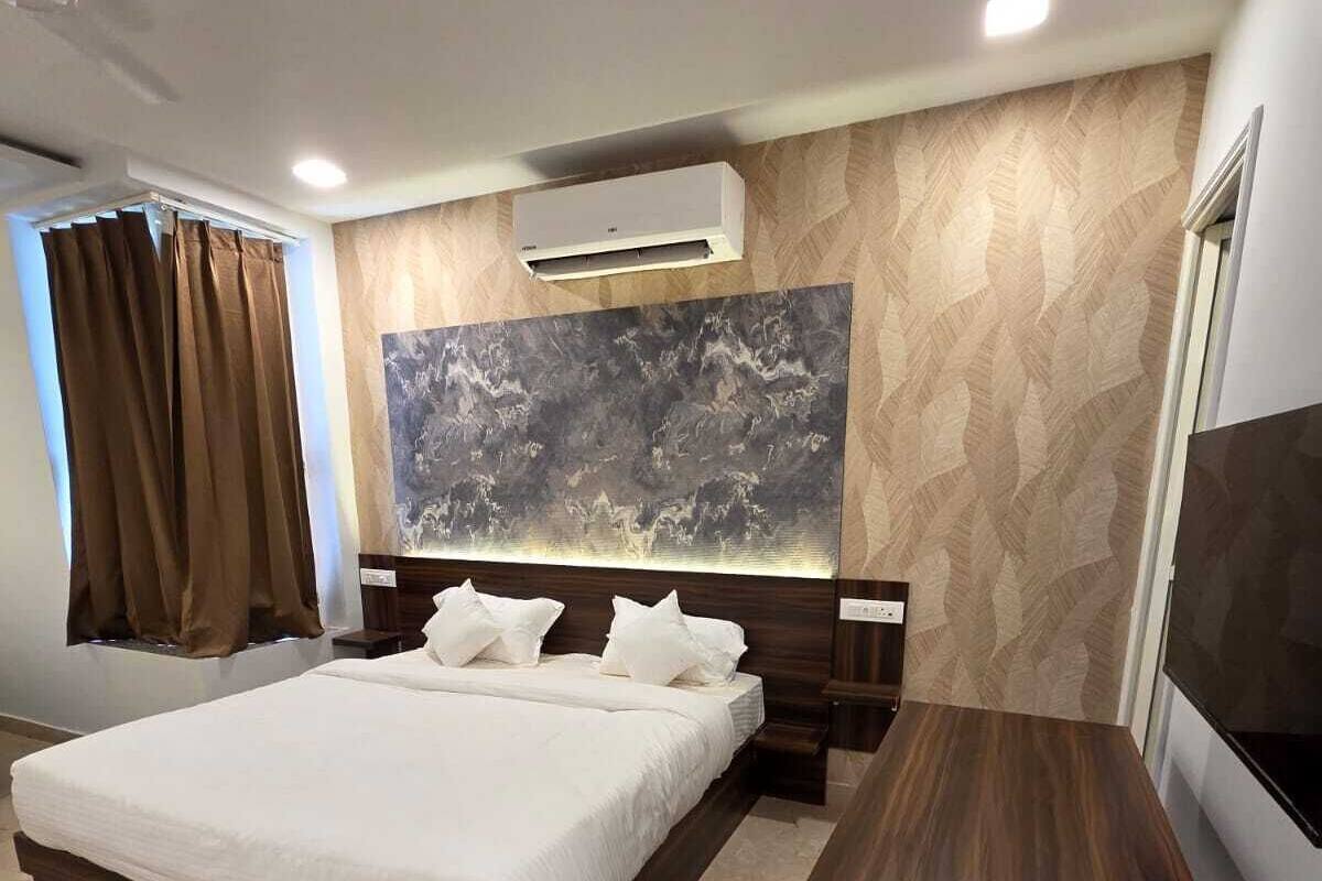 Habitación doble Confort | Escritorio y wifi gratis