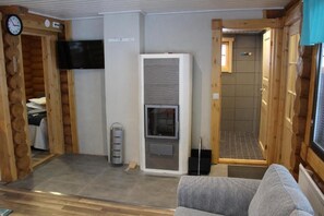 Chalet, 2 chambres | Coin séjour