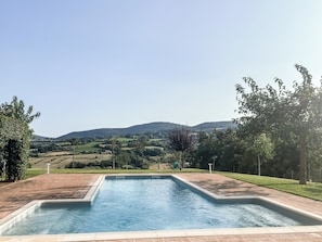 Unclassified image, 3 of 33, button - Casale G&C (Umbria)