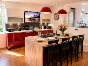 Superior Apartment, 2 Bedrooms, Balcony, Sea View | Private kitchen - Great Modern Sea View Apartment (Lytham St Annes)