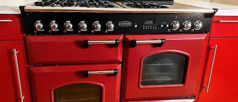 Appartamento Superior, 2 camere da letto, balcone, vista mare | Cucina privata | Macchina per caffè espresso, bollitore elettrico