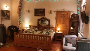 1 bedroom, WiFi, bed sheets