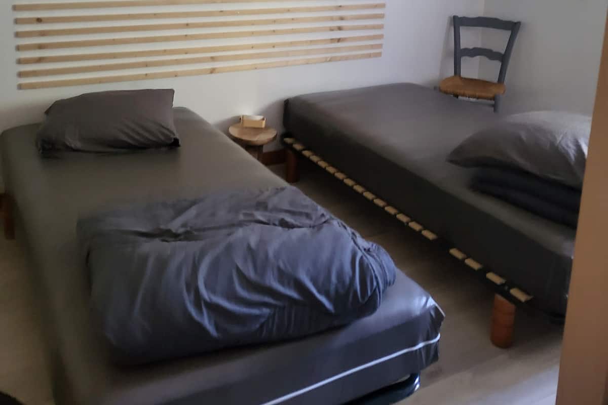 Chambre Classique, vue montagne | Salle de bain | Sèche-cheveux