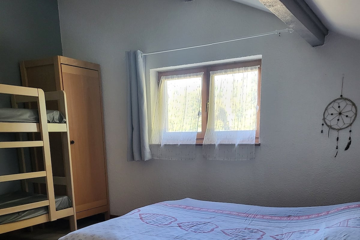 Chambre Double Classique, plusieurs lits, non-fumeurs, vue montagne