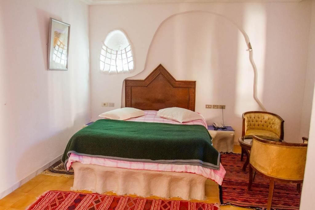 Bureau, rideaux occultants, Wi-Fi gratuit
