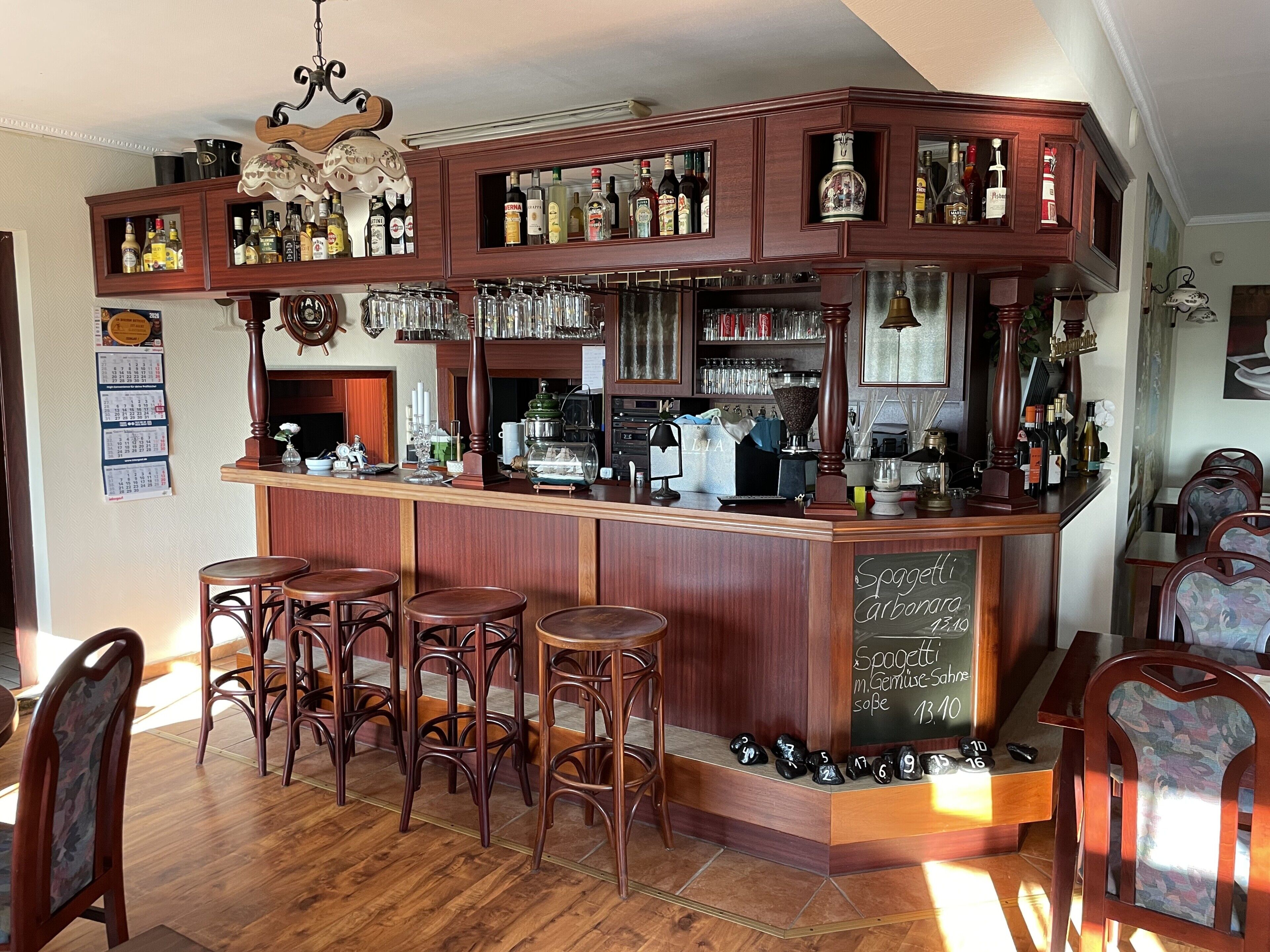 Bar (in der Unterkunft)