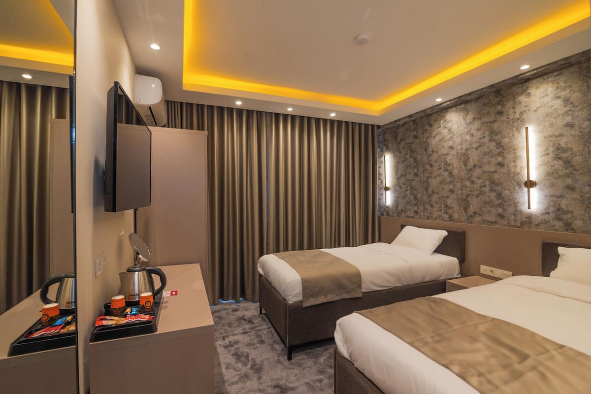 Twin Room, Balcony | Free WiFi