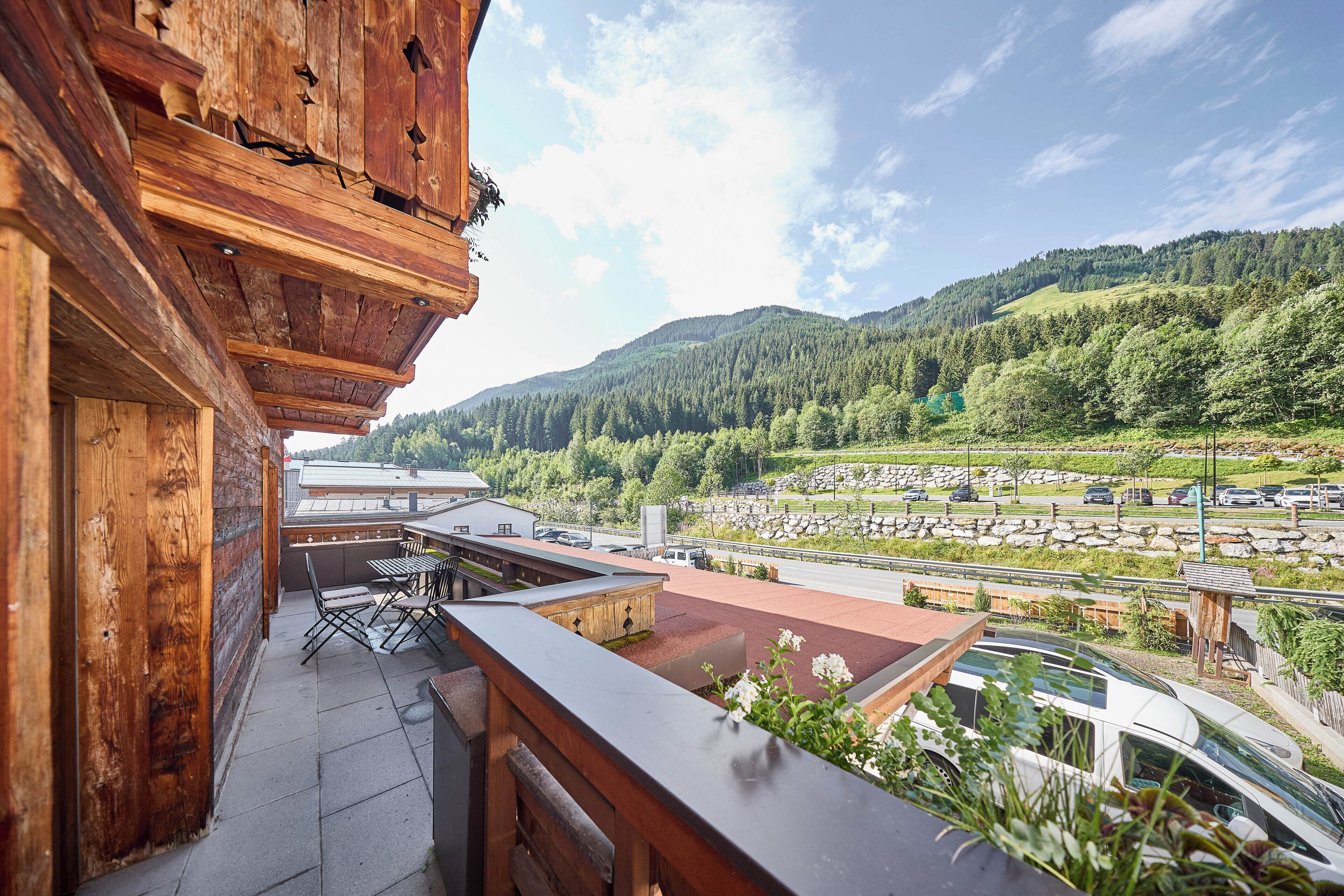 Family Apartment, 2 Bedrooms, Balcony, Mountain View | Balcony