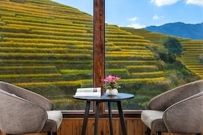 Phòng 2 giường đơn Superior, quang cảnh núi | Nội thất