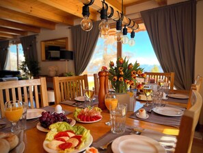 Dining - Superb 5-bedroom chalet in delightful Les Collons for your getaway (Vex)