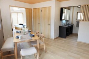 Dining - Adorable 2-bedroom 3F apartment with lift & AC in Setagaya City Sorato Shibuya (Setagaya City)