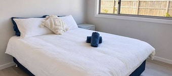 No.20 3B Pimpama Home