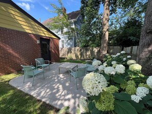 Buiten dineren