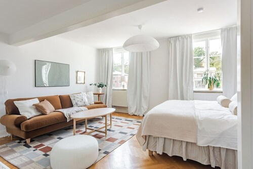 Bright Apt in Lidingö - Near Stockholm, sleeps 4