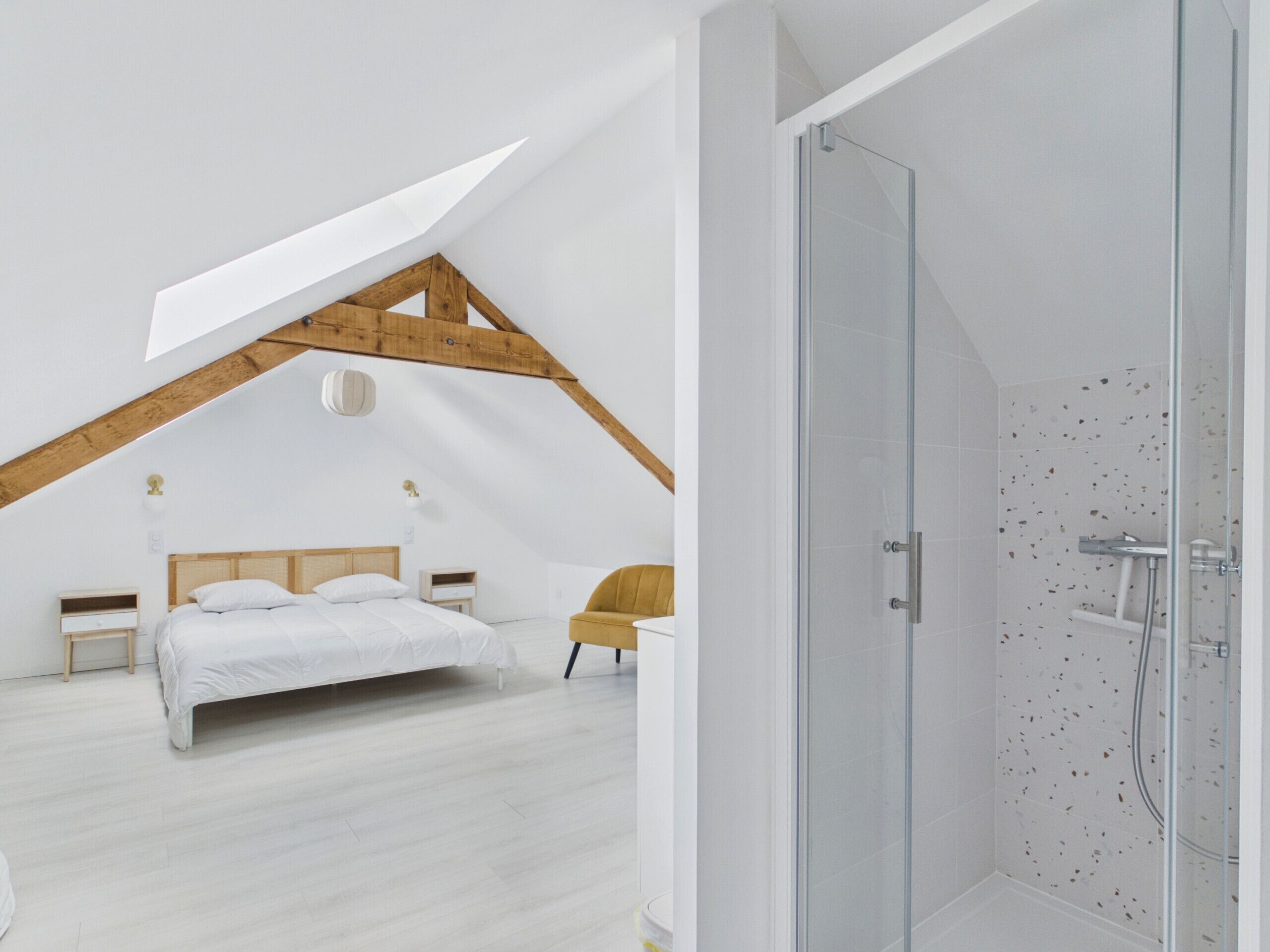 2 chambres, fer et planche à repasser, Wi-Fi gratuit