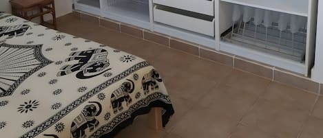 3 dormitorios, tabla de planchar con plancha, wifi y ropa de cama