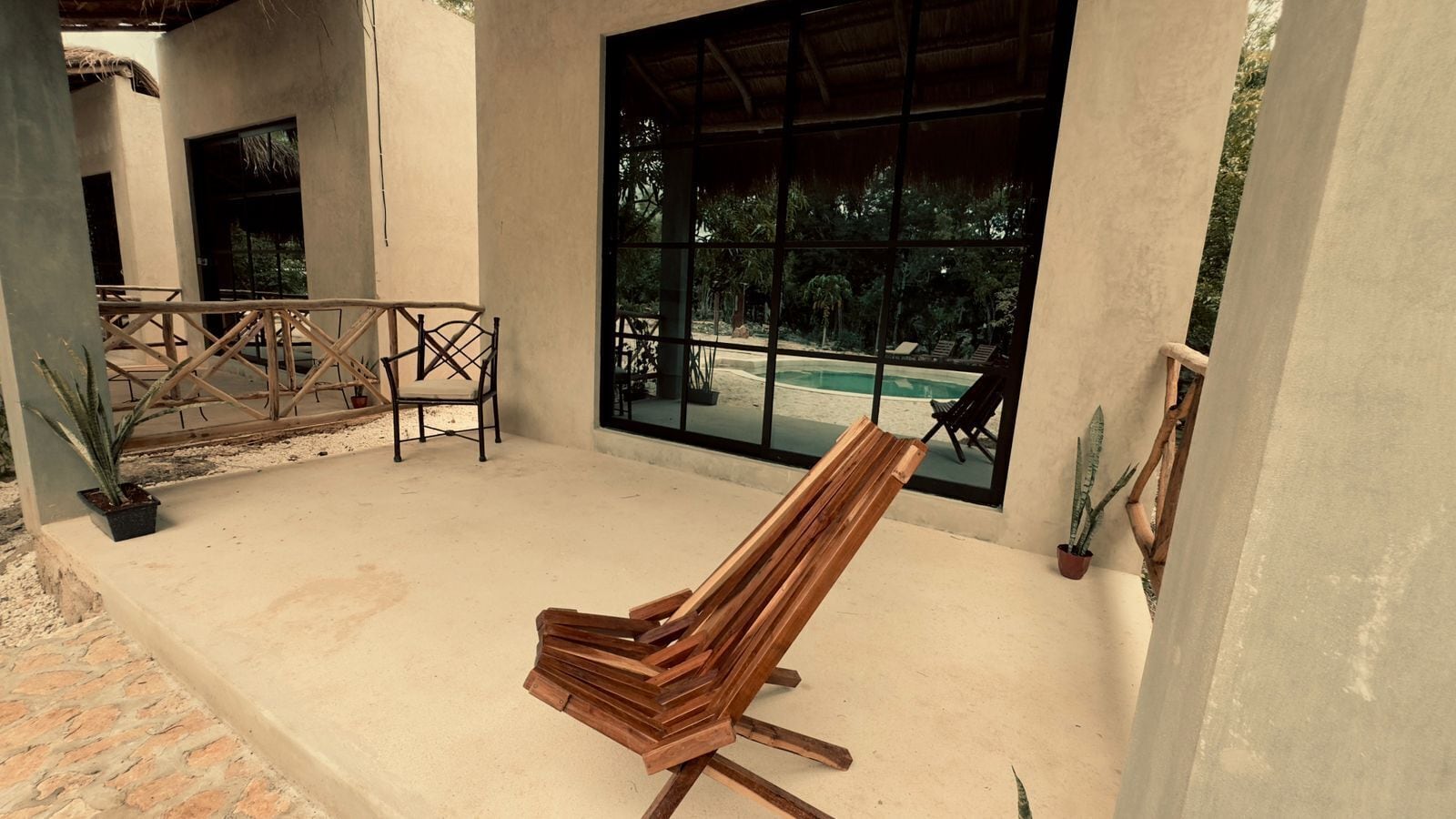 Deluxe-Zimmer, Poolblick | Terrasse/Patio