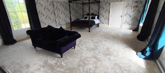 Bardon Hill Manor