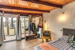 3 dormitorios, Internet, ropa de cama