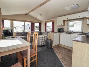 Interior - Paws and Relax (Driffield)