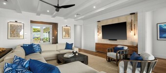 Makani Kai by Gather: Brand-New Luxury Home w/ Private Pool & Spa, AC, Chef’