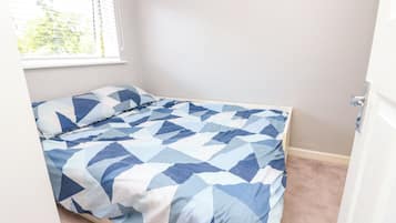 2 bedrooms, WiFi (free), individually decorated, individually furnished