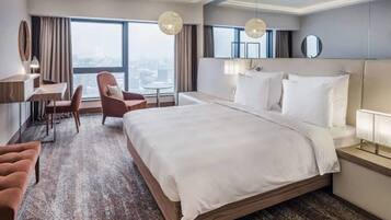 Room, Balcony, City View | Desk, laptop workspace, WiFi (free)
