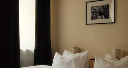 Hotel DEDE