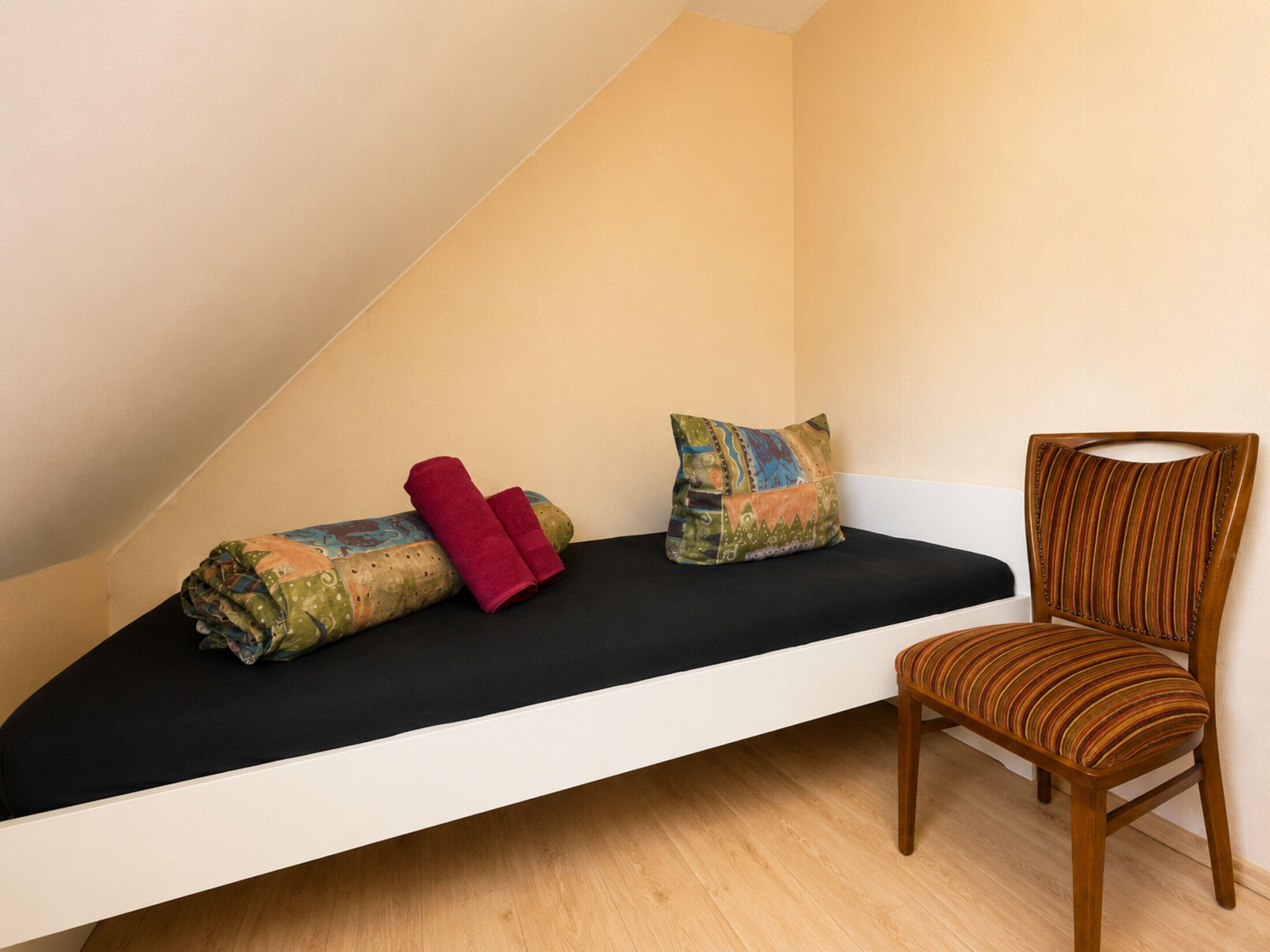 Apartment | 2 bedrooms, iron/ironing board, individually furnished