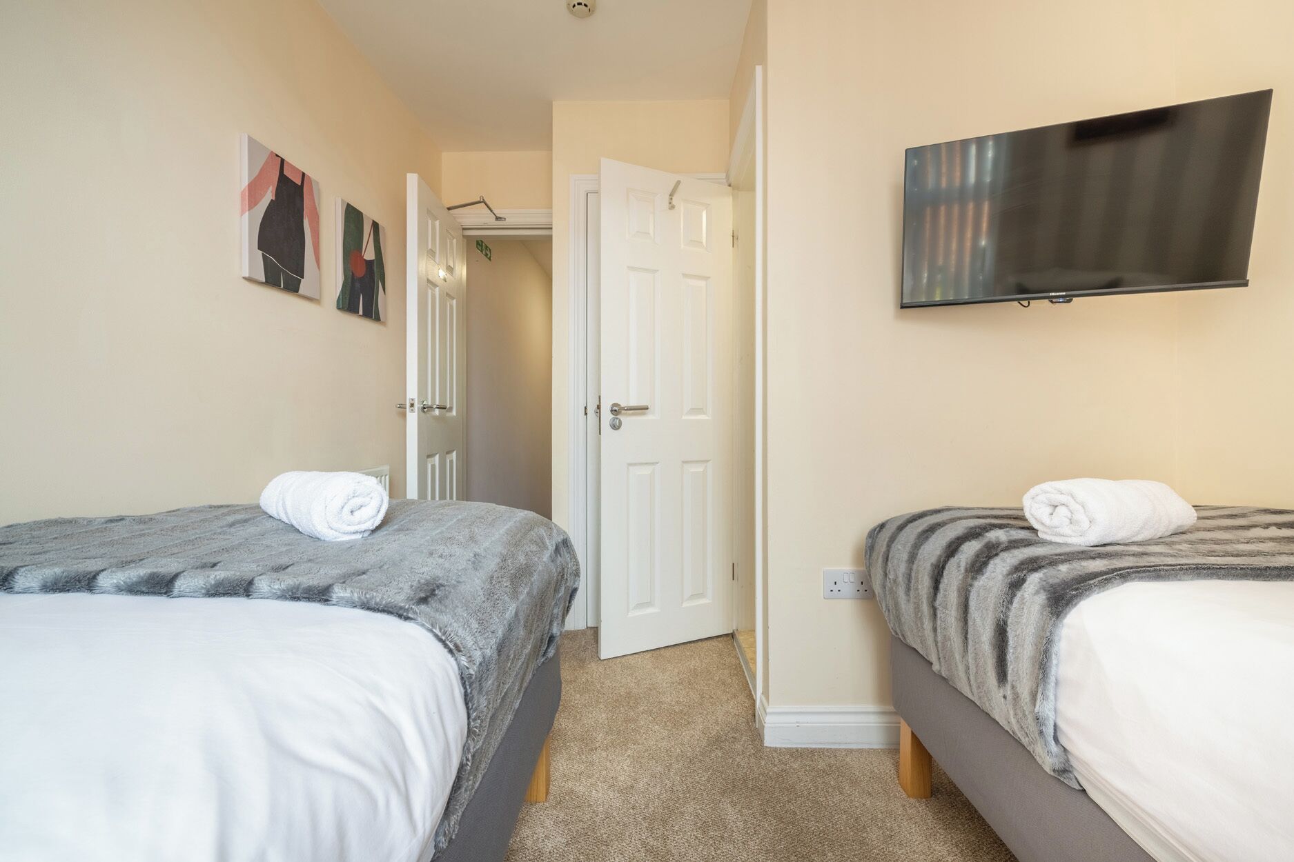 6 bedrooms, free WiFi, individually decorated, individually furnished