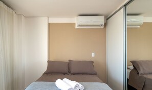 Ảnh chưa phân loại, 5 trong số 6 ảnh, nút