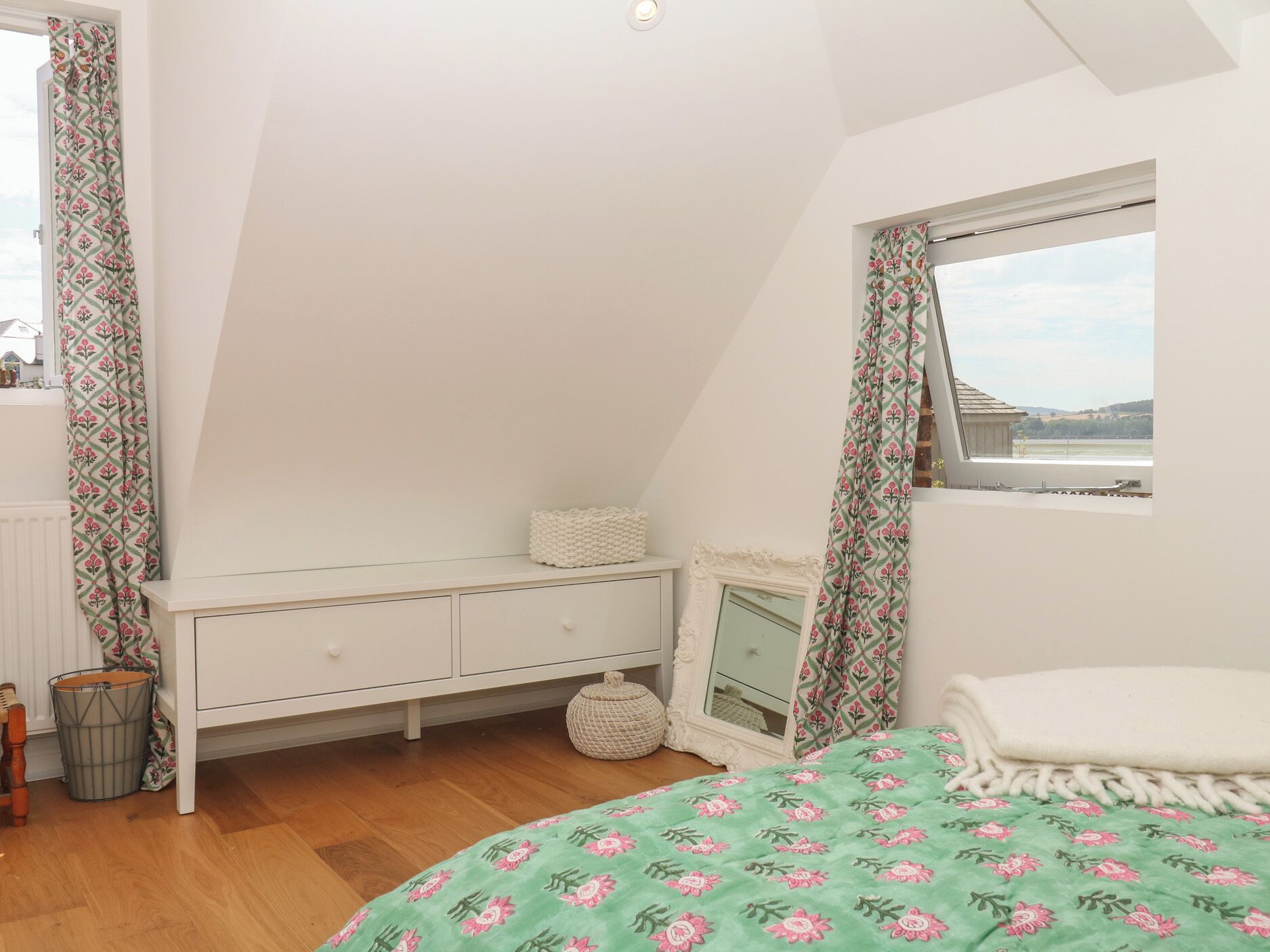 1 bedroom, WiFi (free), individually decorated, individually furnished