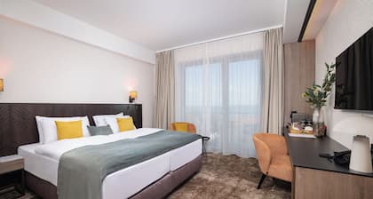 Montello Hotel