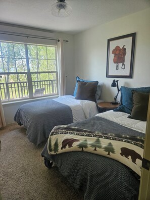 Iron/ironing board, WiFi, bed sheets - Big Skies, Big Fun, Room for Everyone! 
6 bedrooms, 3 full Baths, 11 Beds! (Star Valley Ranch)